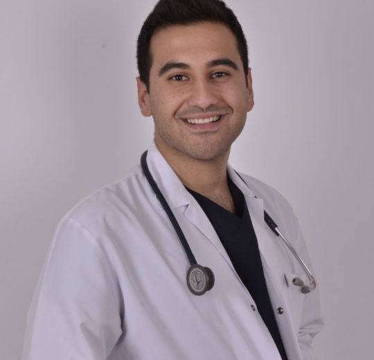 Veteriner Hekim Ali Karahan